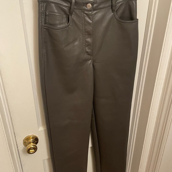 NWOT Wilfred Aritzia Melina Pants Womens Gray Faux Leather High Waisted Size 4 - Picture 5 of 7